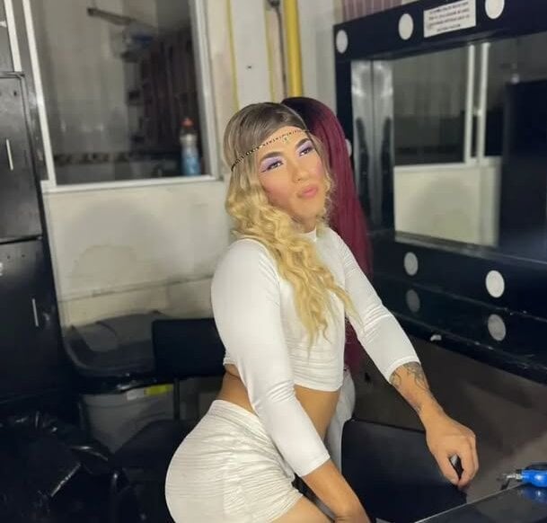 hellen_hots