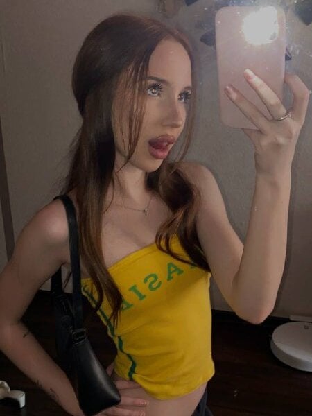 holly_mollyyy
