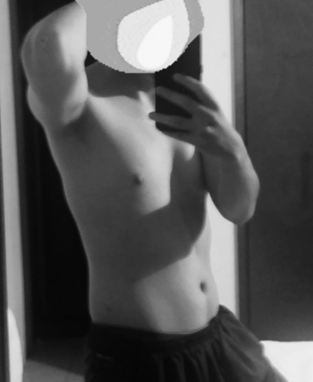 hombr3desnudo