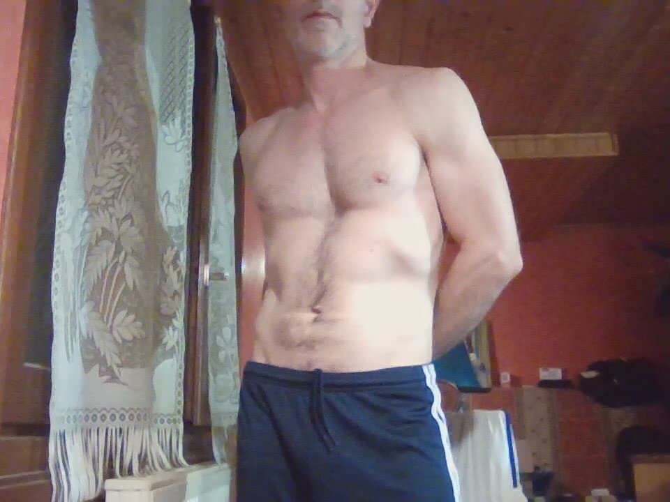 horny_xxx_daddy