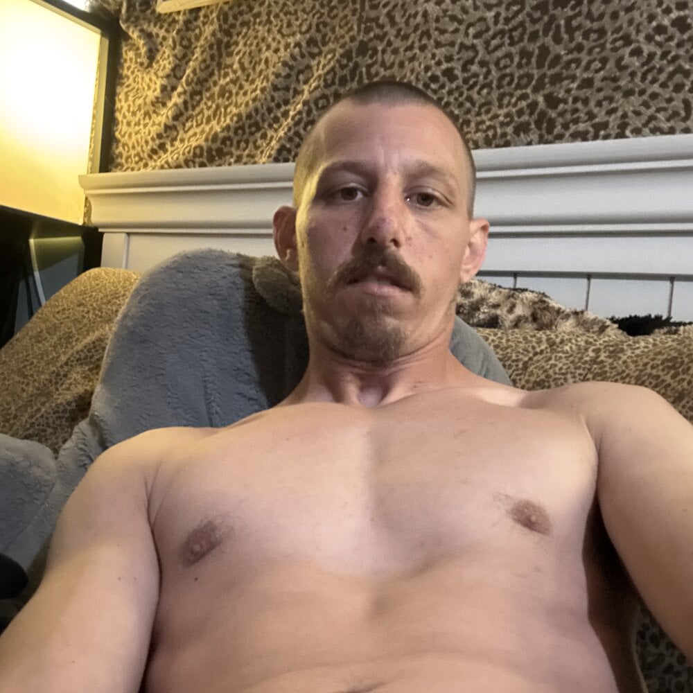 hotnhorny33