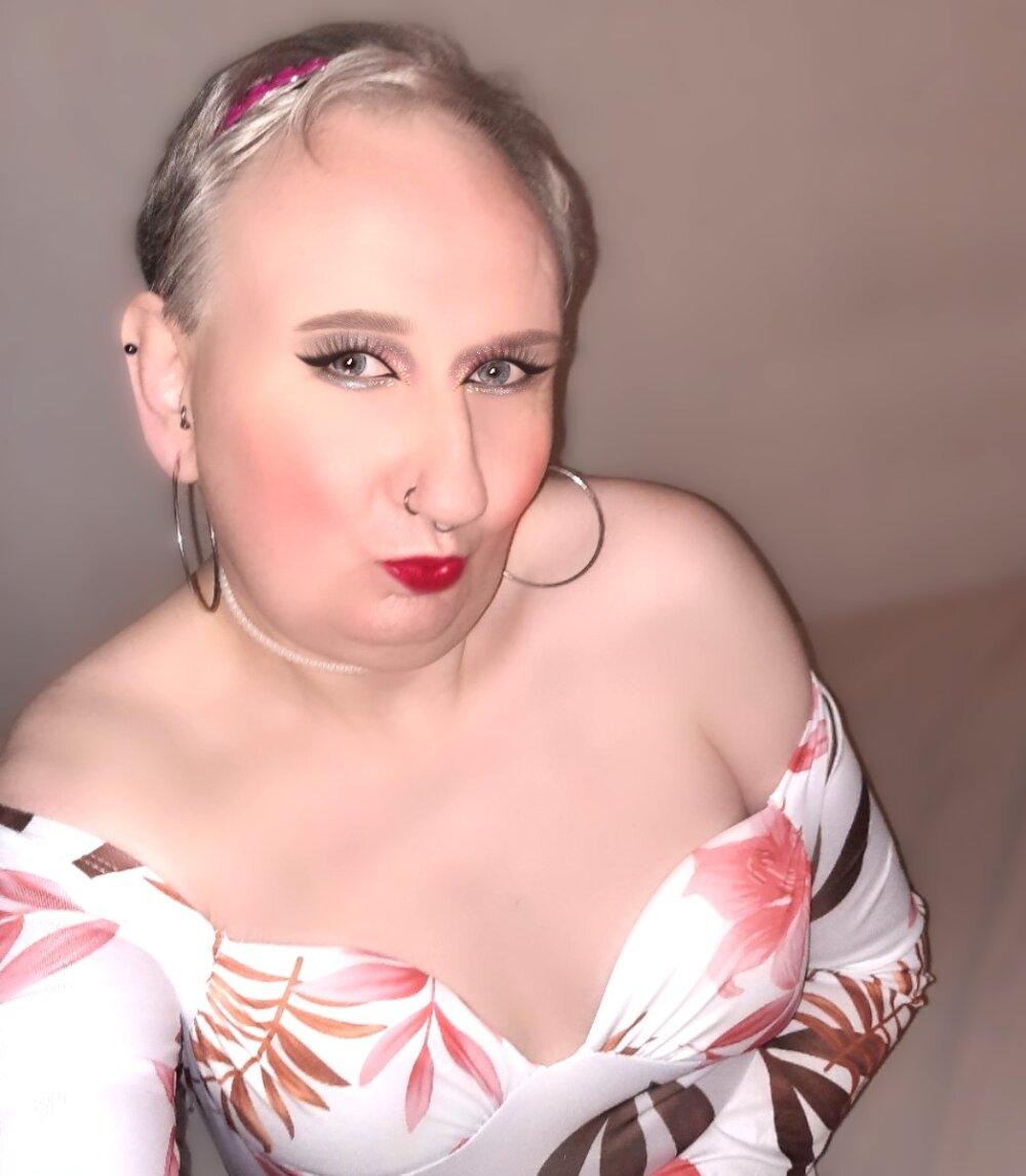 hotnicky48