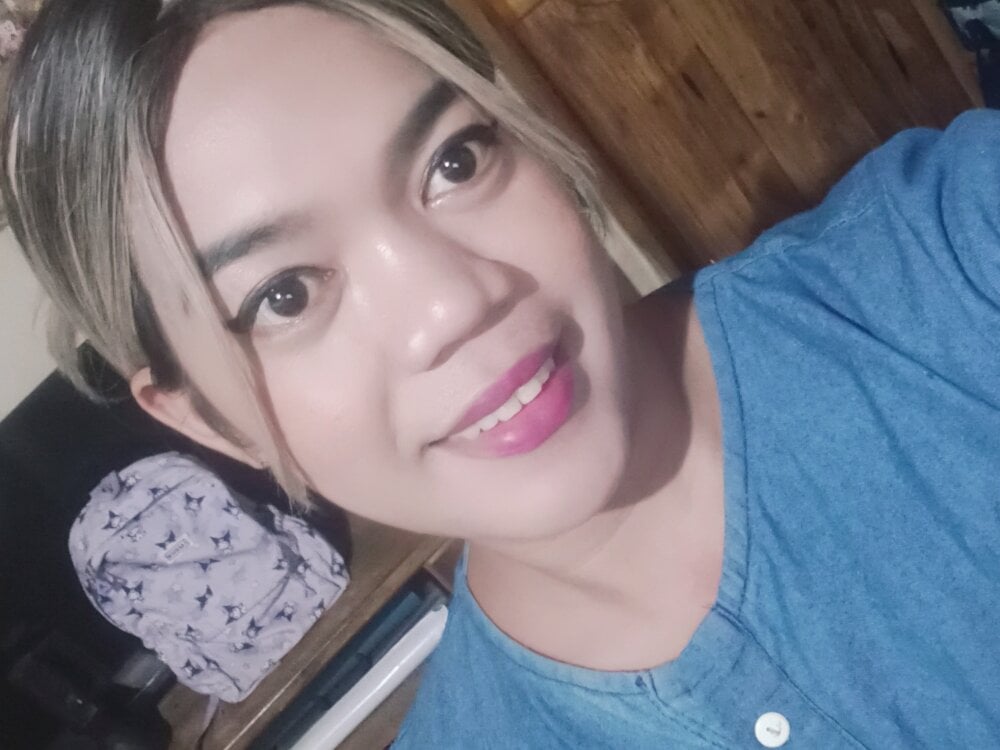 im_ur_hot_ella