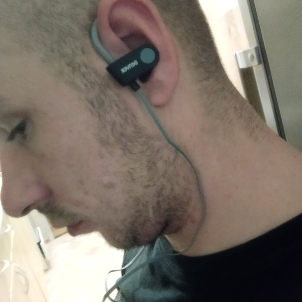 jarous32-