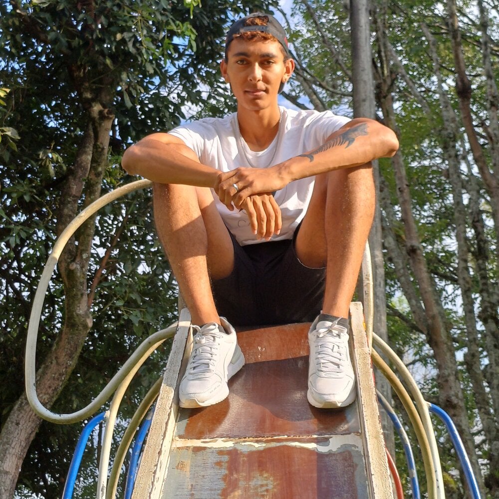 joel_sasha