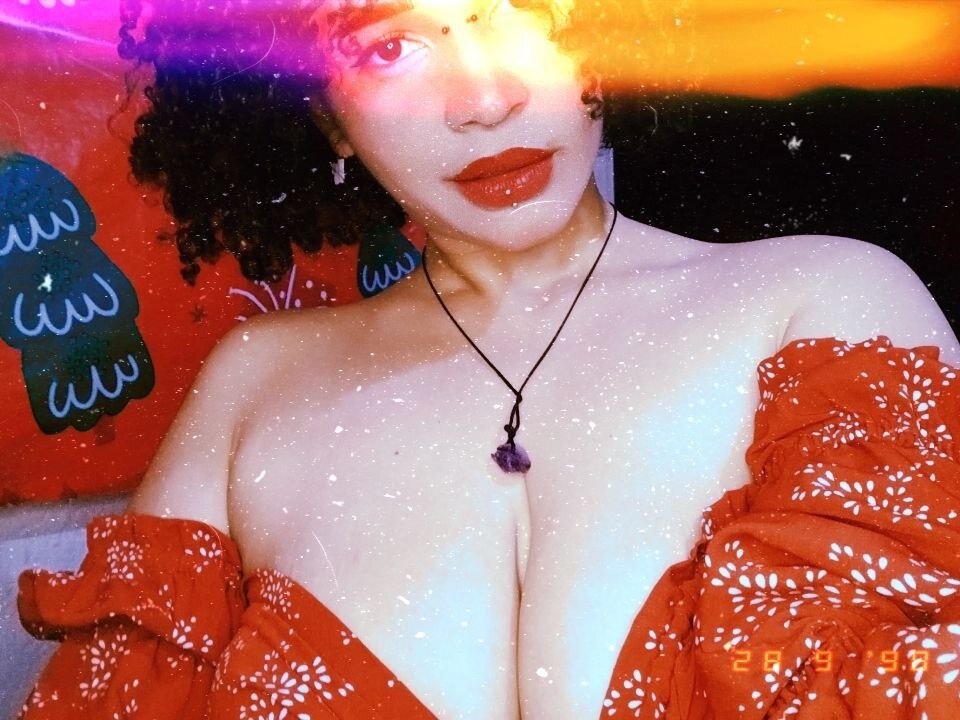 julieta_roji97