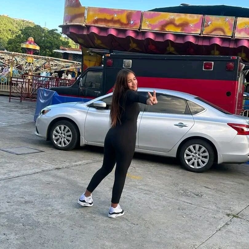 karla_pink19