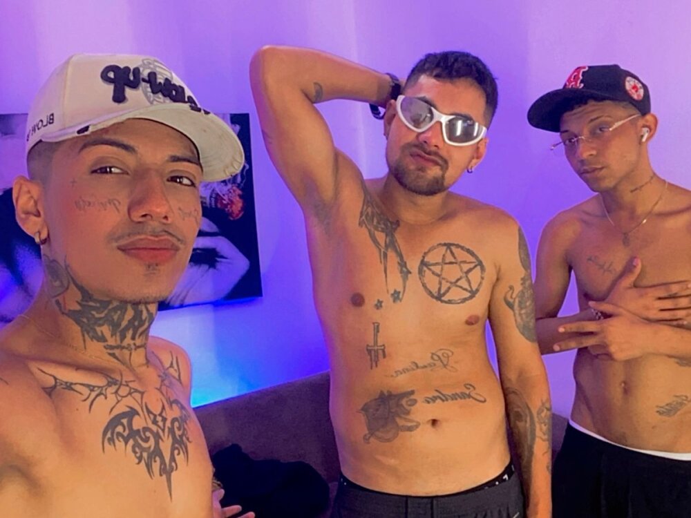 latins_boys