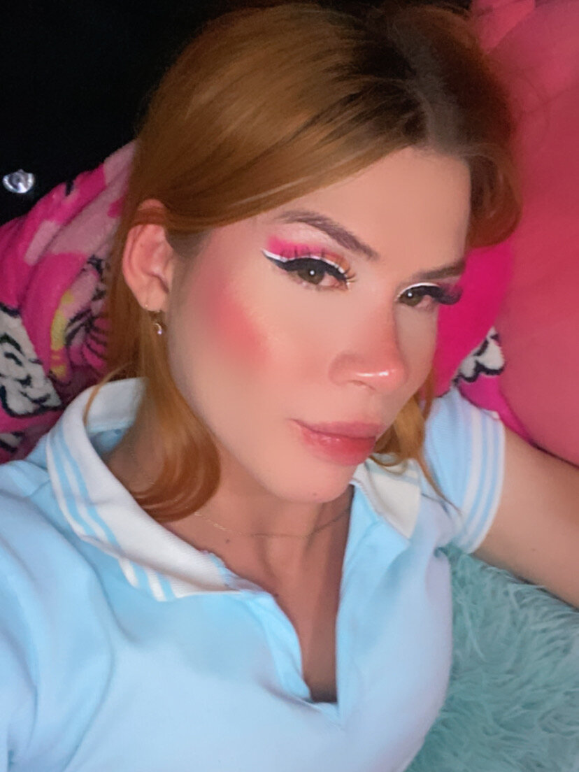 lau_big_cock