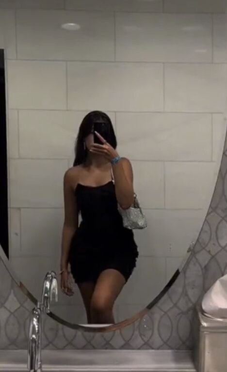 laura_nv