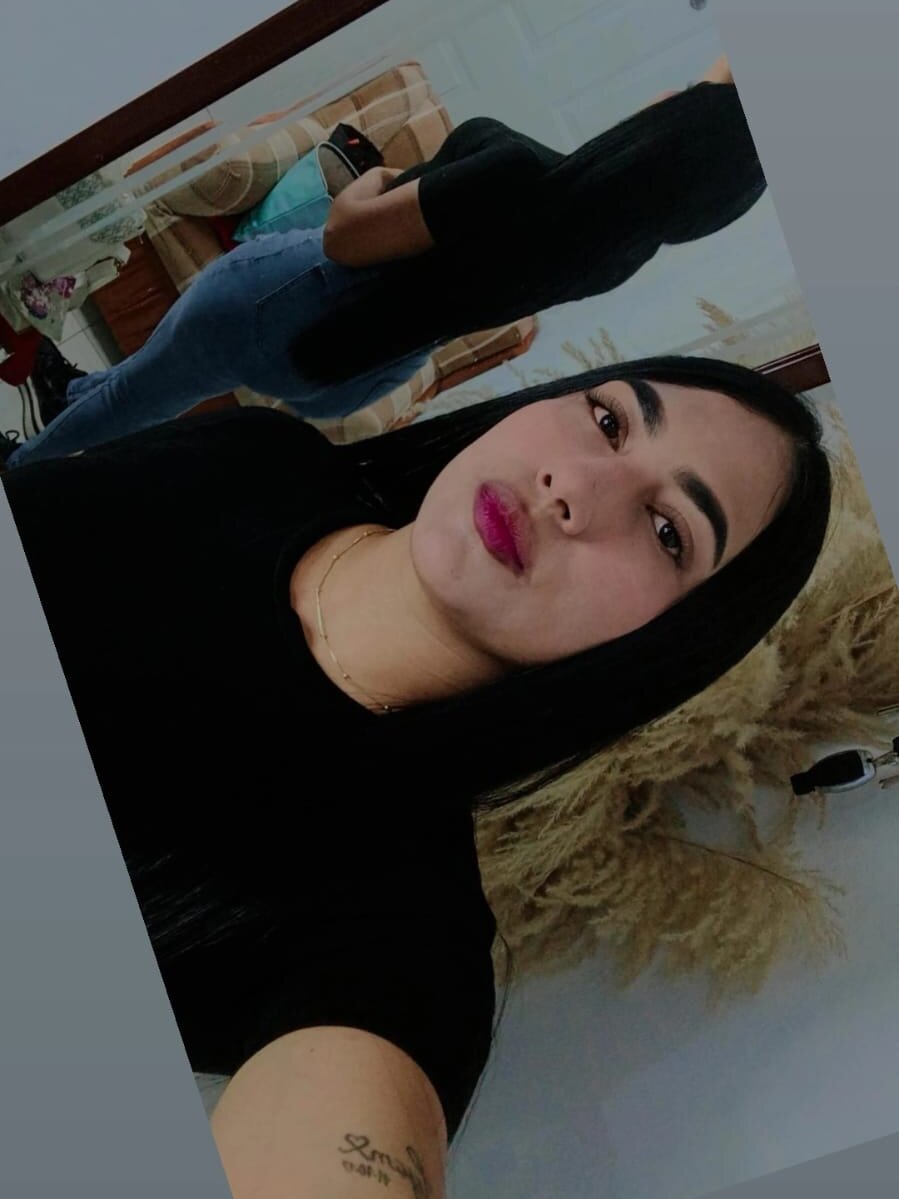 lauraferrer_