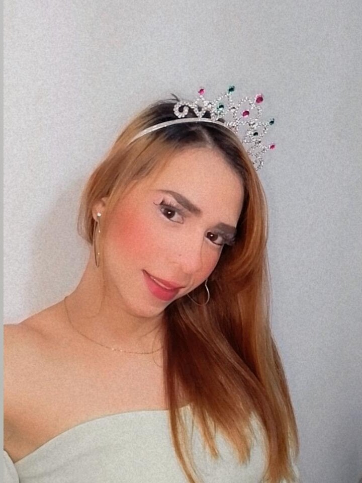 lexxa_blonde