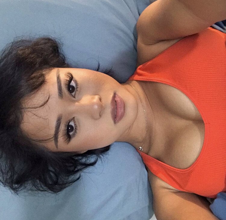 lily_ellado