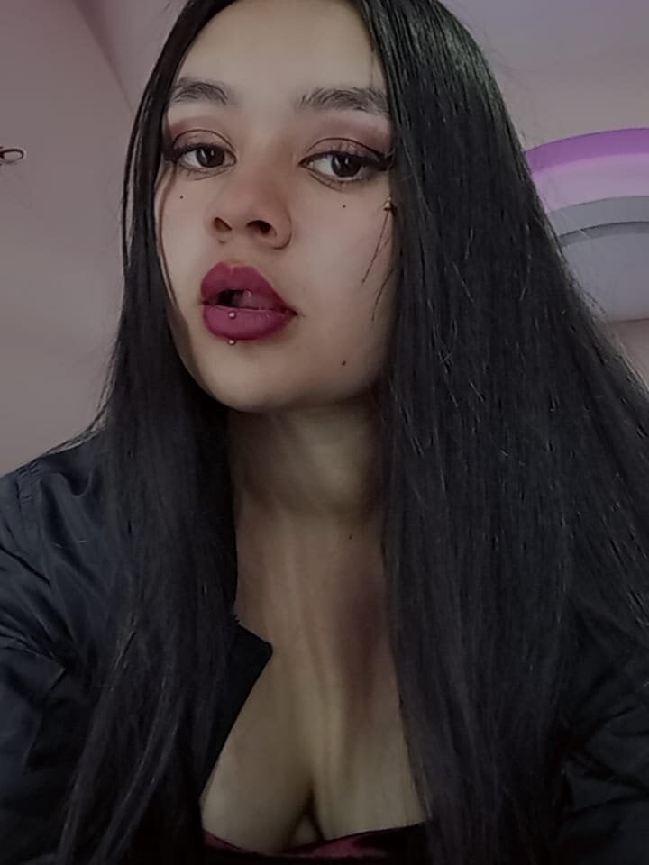 luciaa_tay