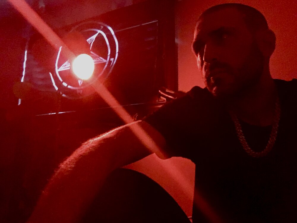 luxxxsix