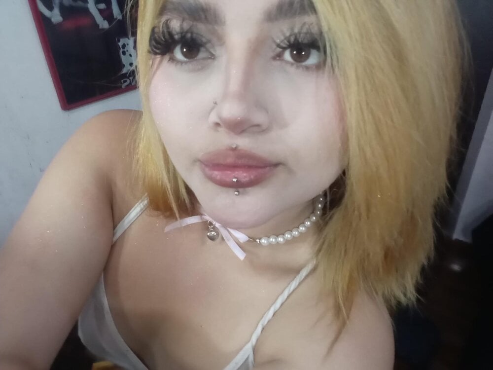 lya_nekko