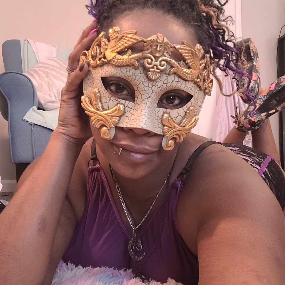 madame_peitho
