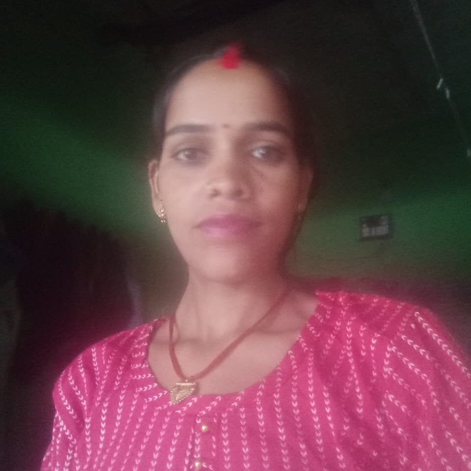 manish_hot473