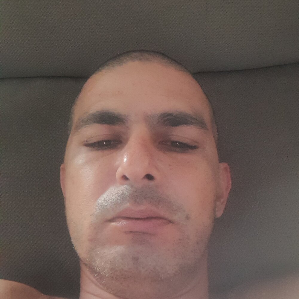 mauvando
