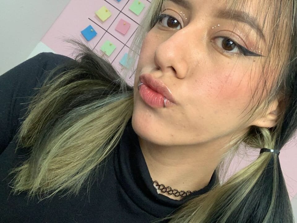 megan_darky