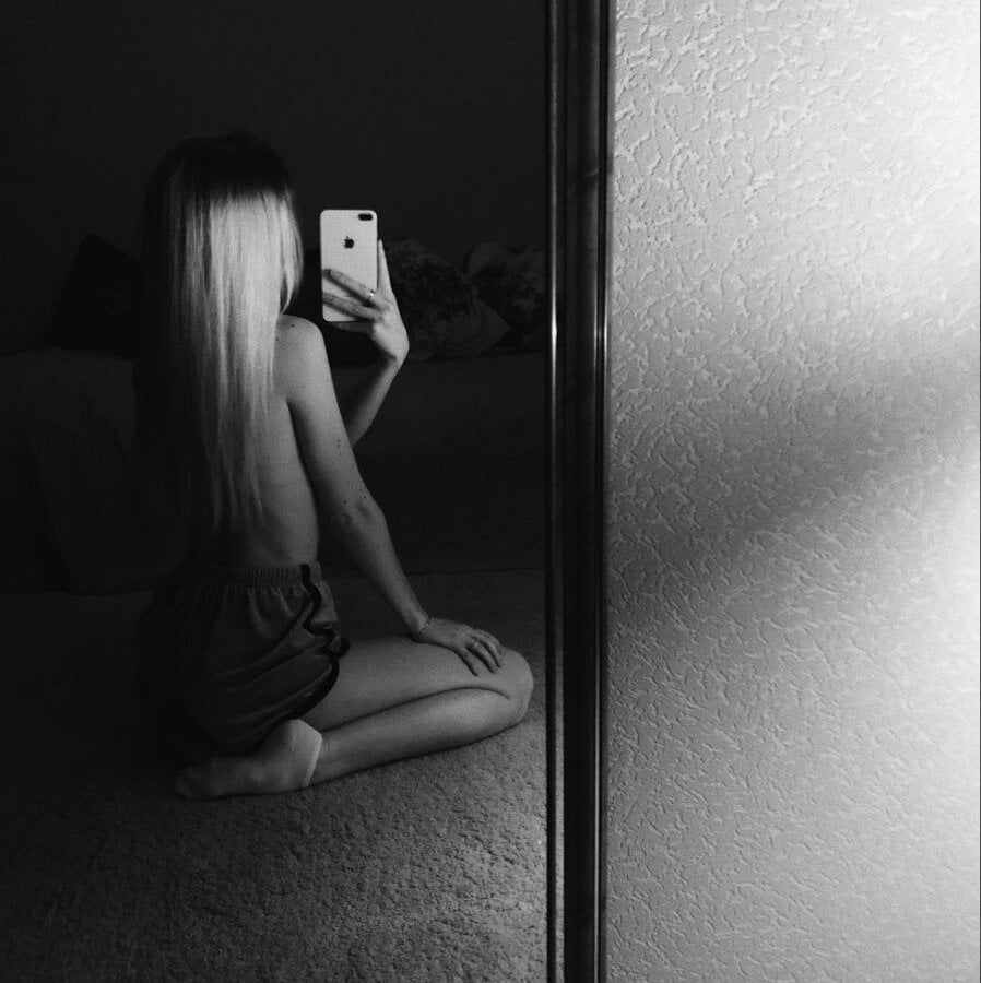 mia_hardd