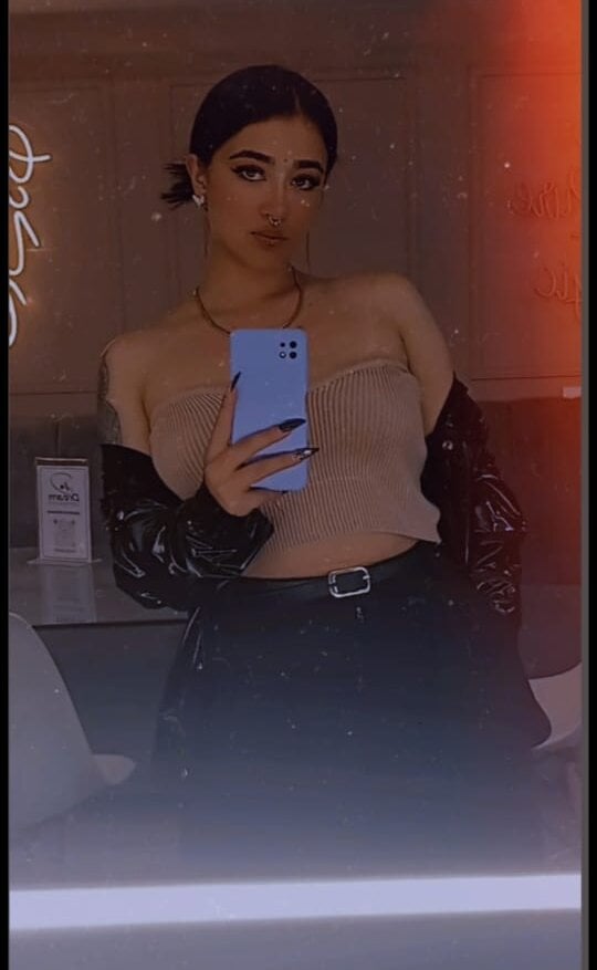 molly_rose_1
