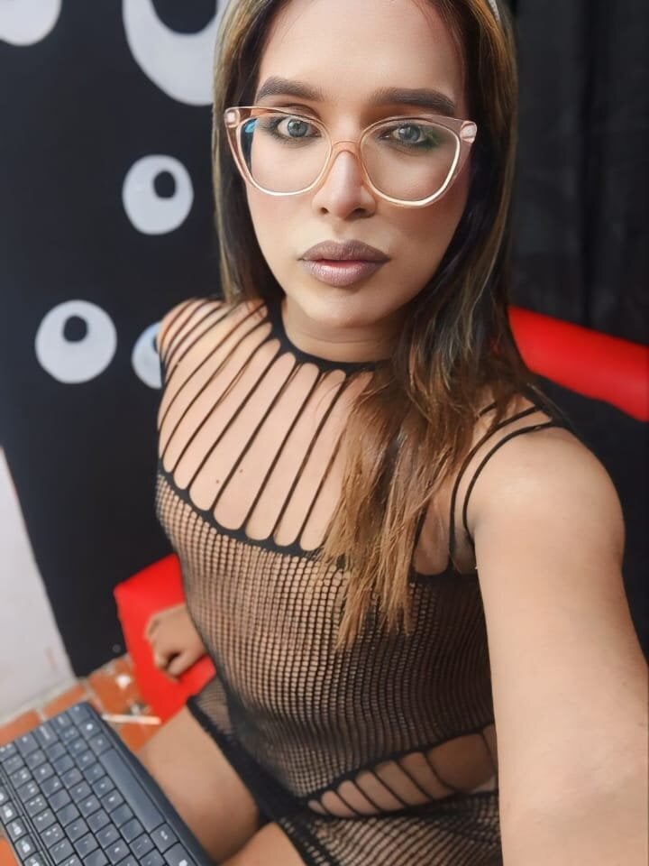 monsterdickcessy_22cm