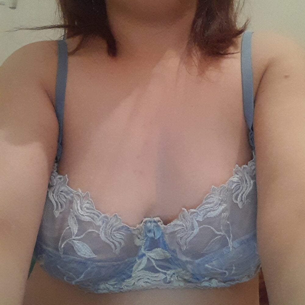 mouna-33