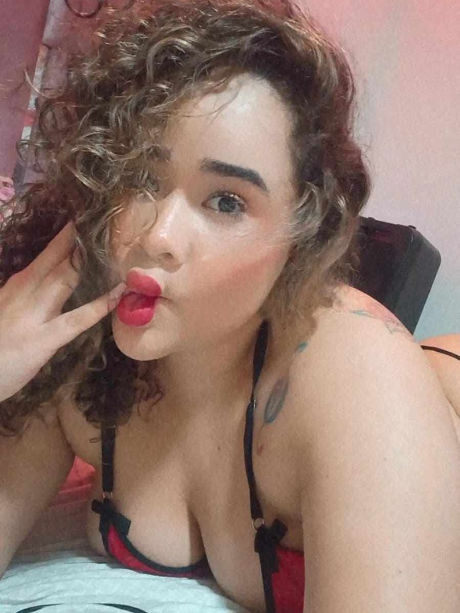 nailahsquirrtt