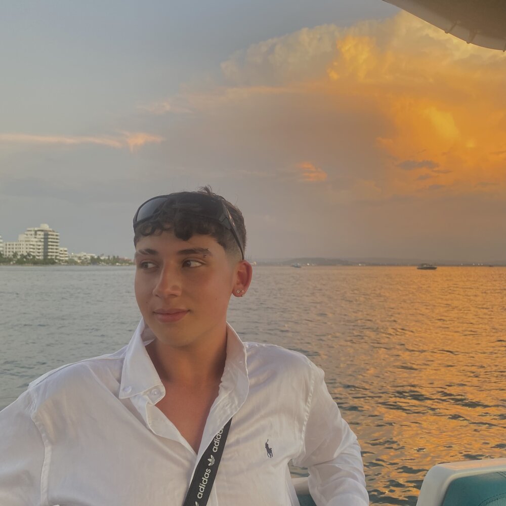 noah_walter_