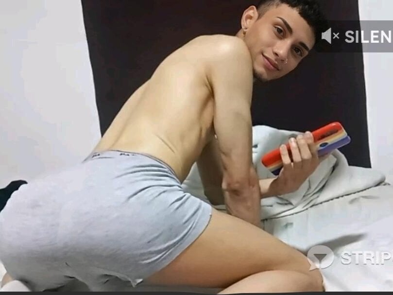 noahhole