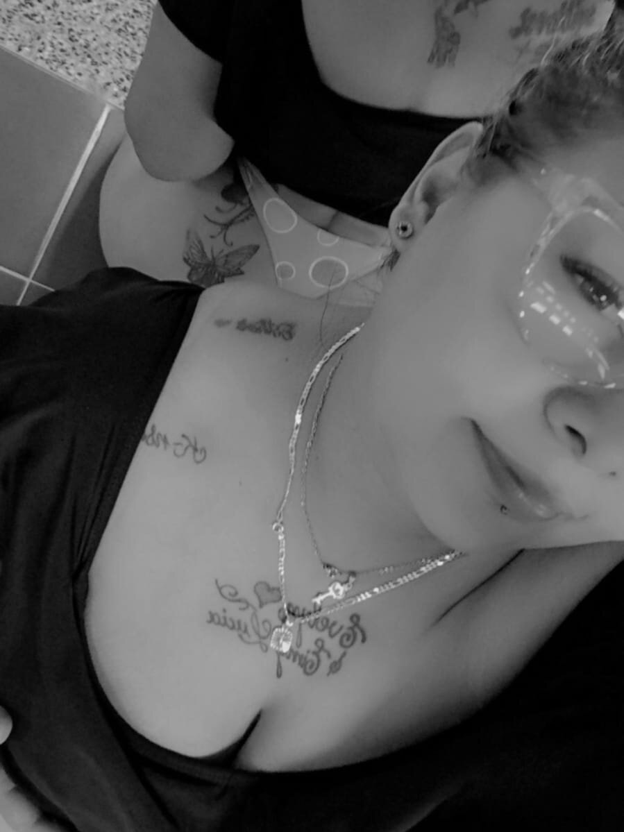 pamela_white__
