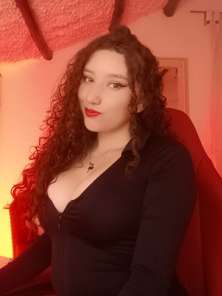 queenrosse1_m