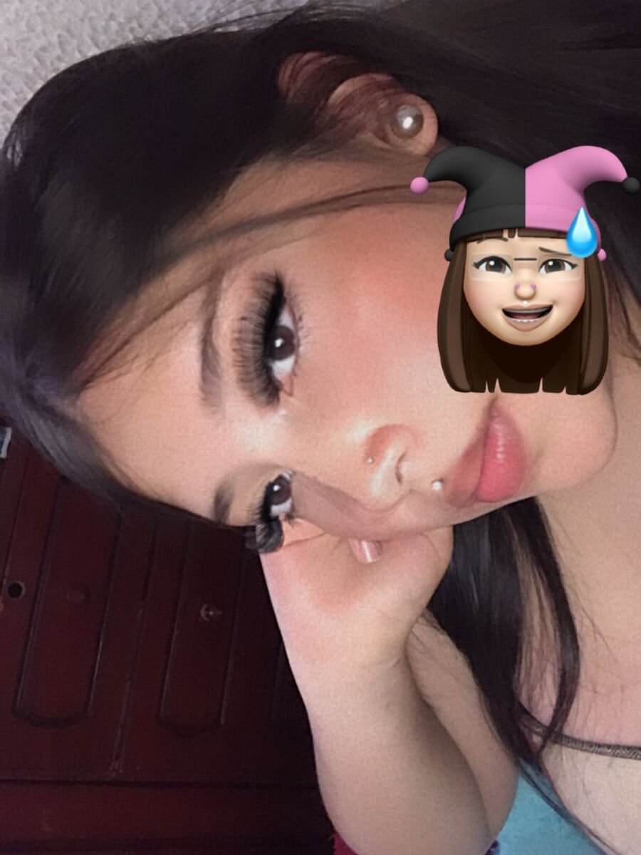 sara__tits