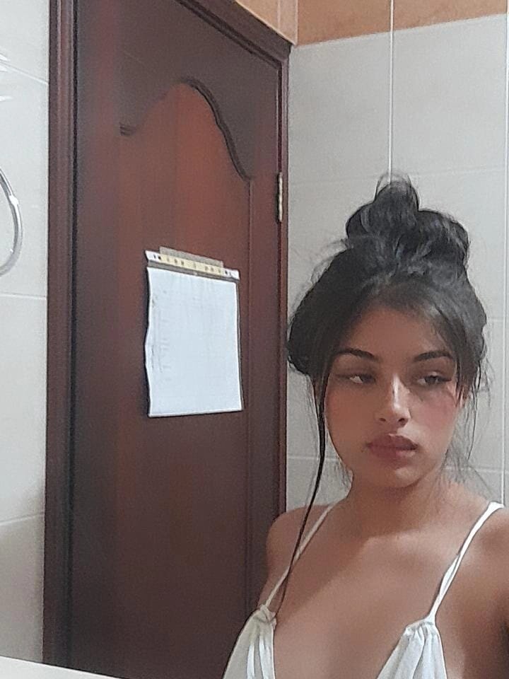 selen_evans_