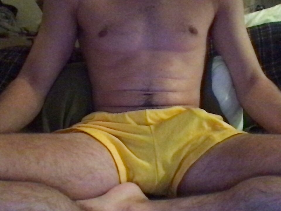 selfsuckswimmer04