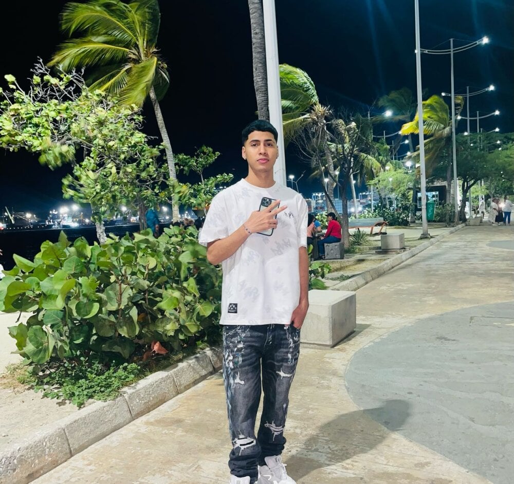 sexy_boys_latins