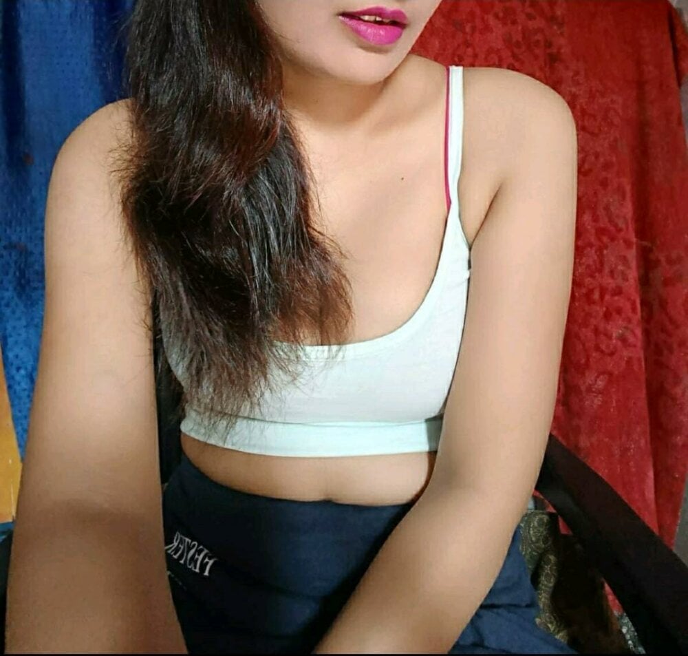 sexylady700744