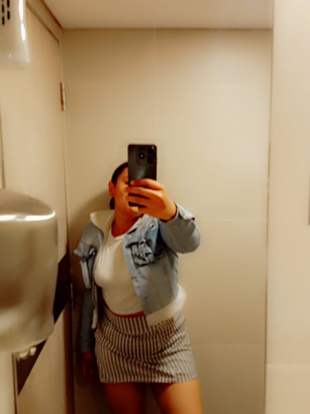 sexylatinbronw1946