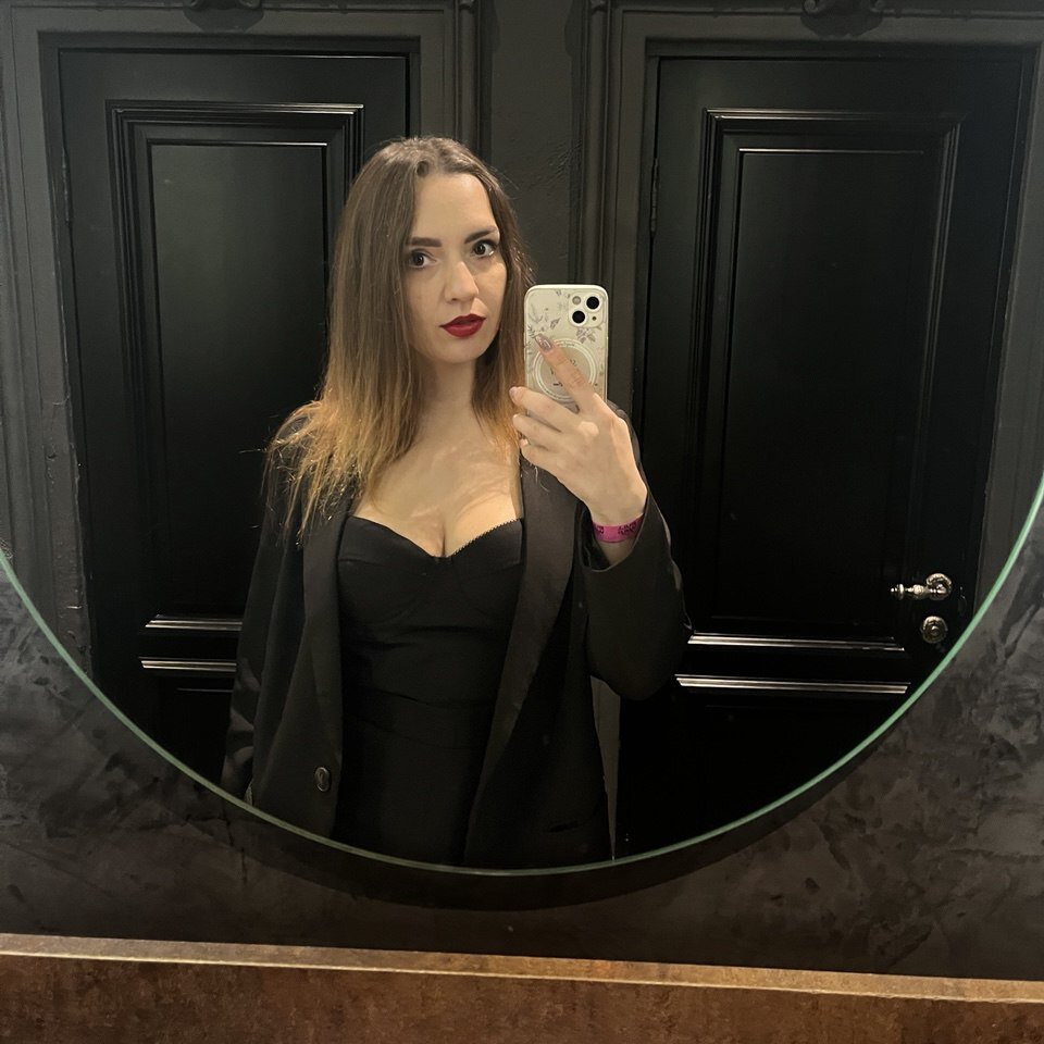 shena_foxy