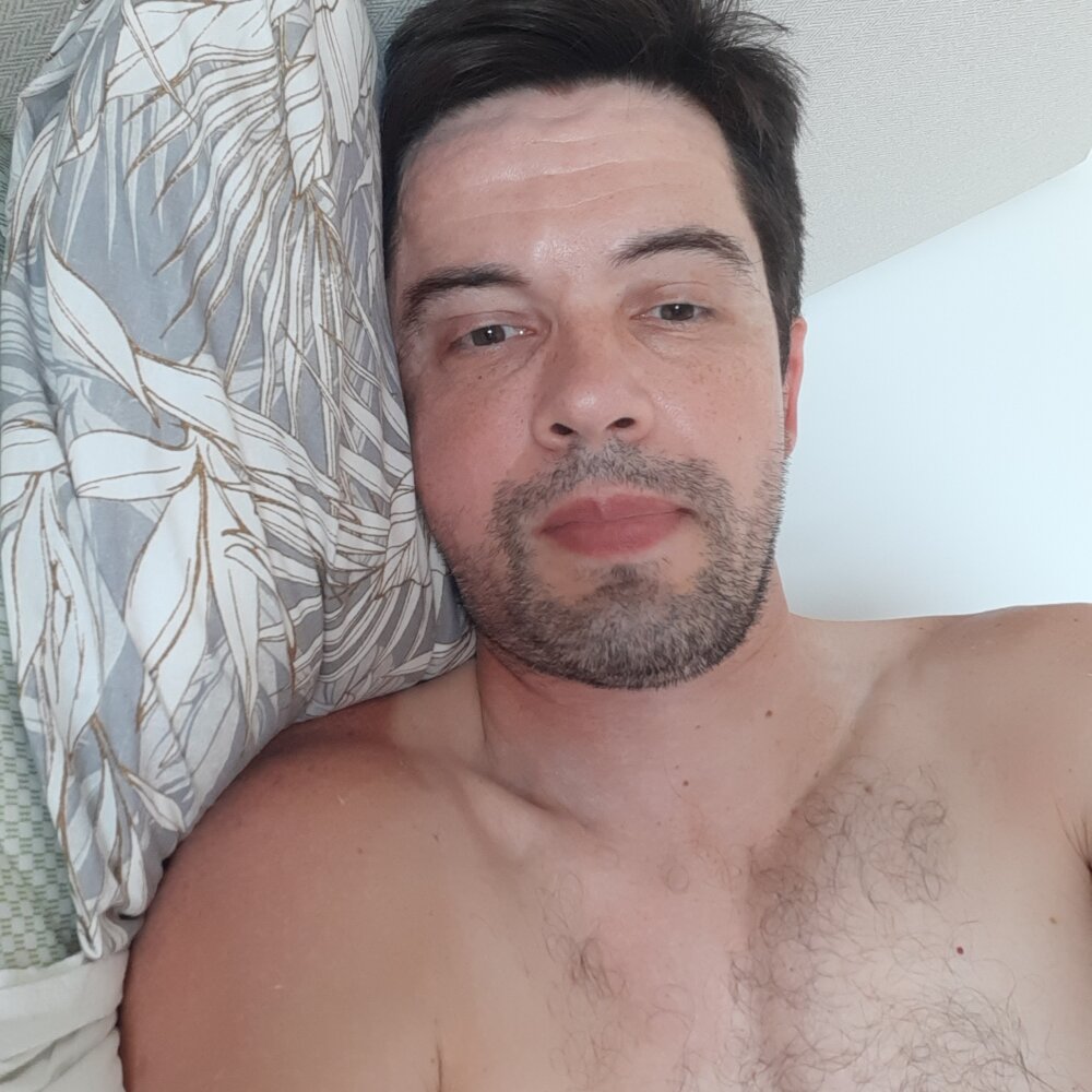 sweetyhornyguy