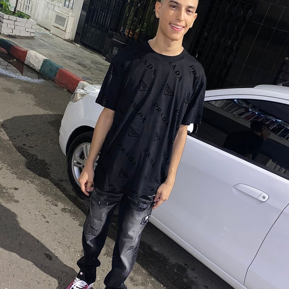 theo_hot02