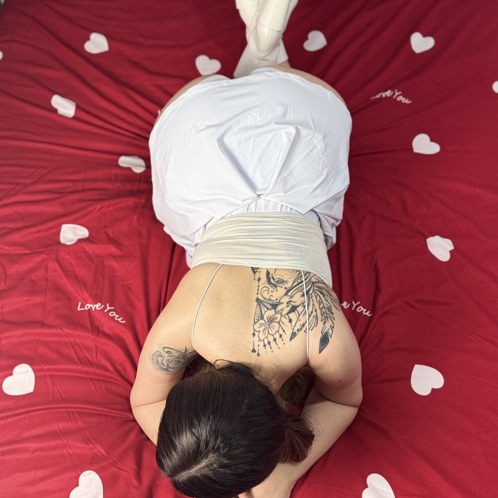 velvet_rae