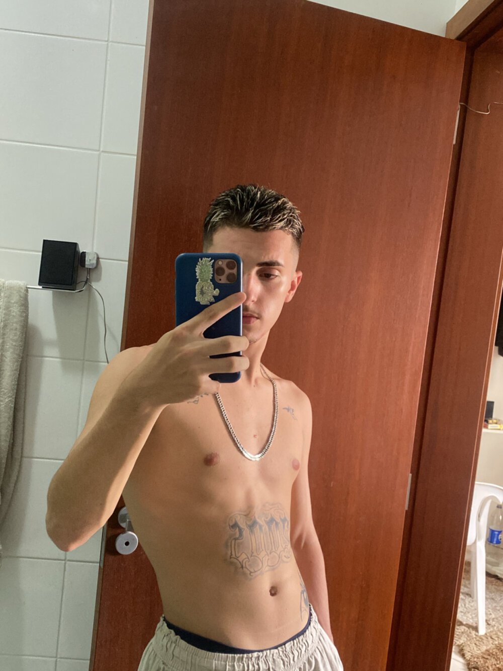 victor_rupert01