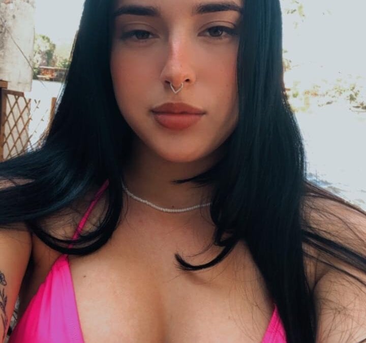 vivi_mendes
