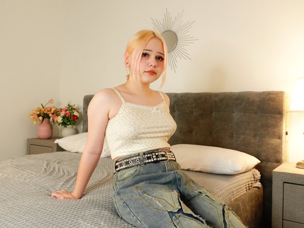 vivian_meow