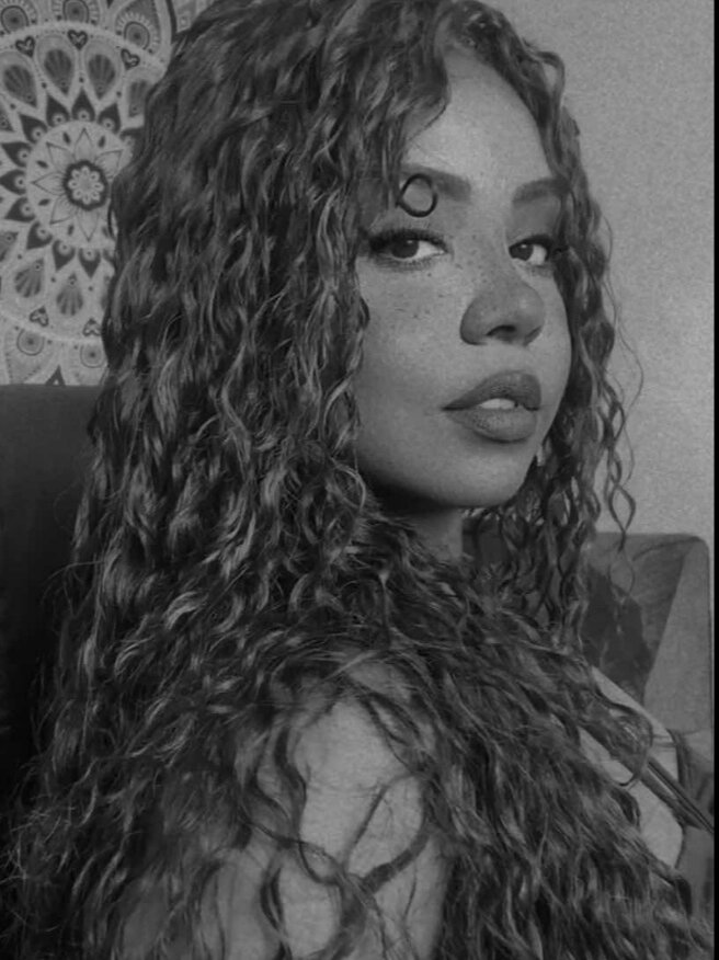yarina_LO