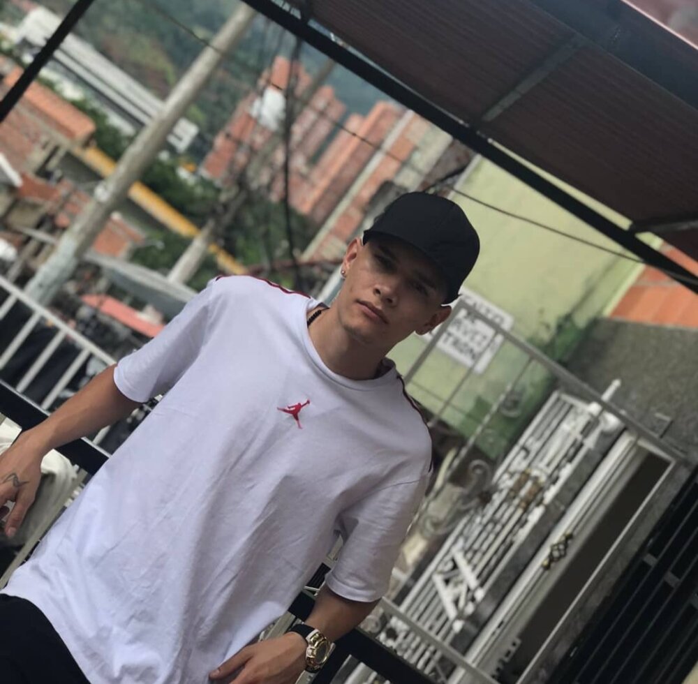 yei_2000