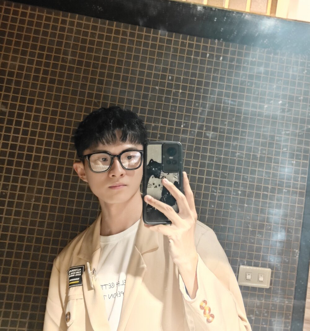 yolo_aboy